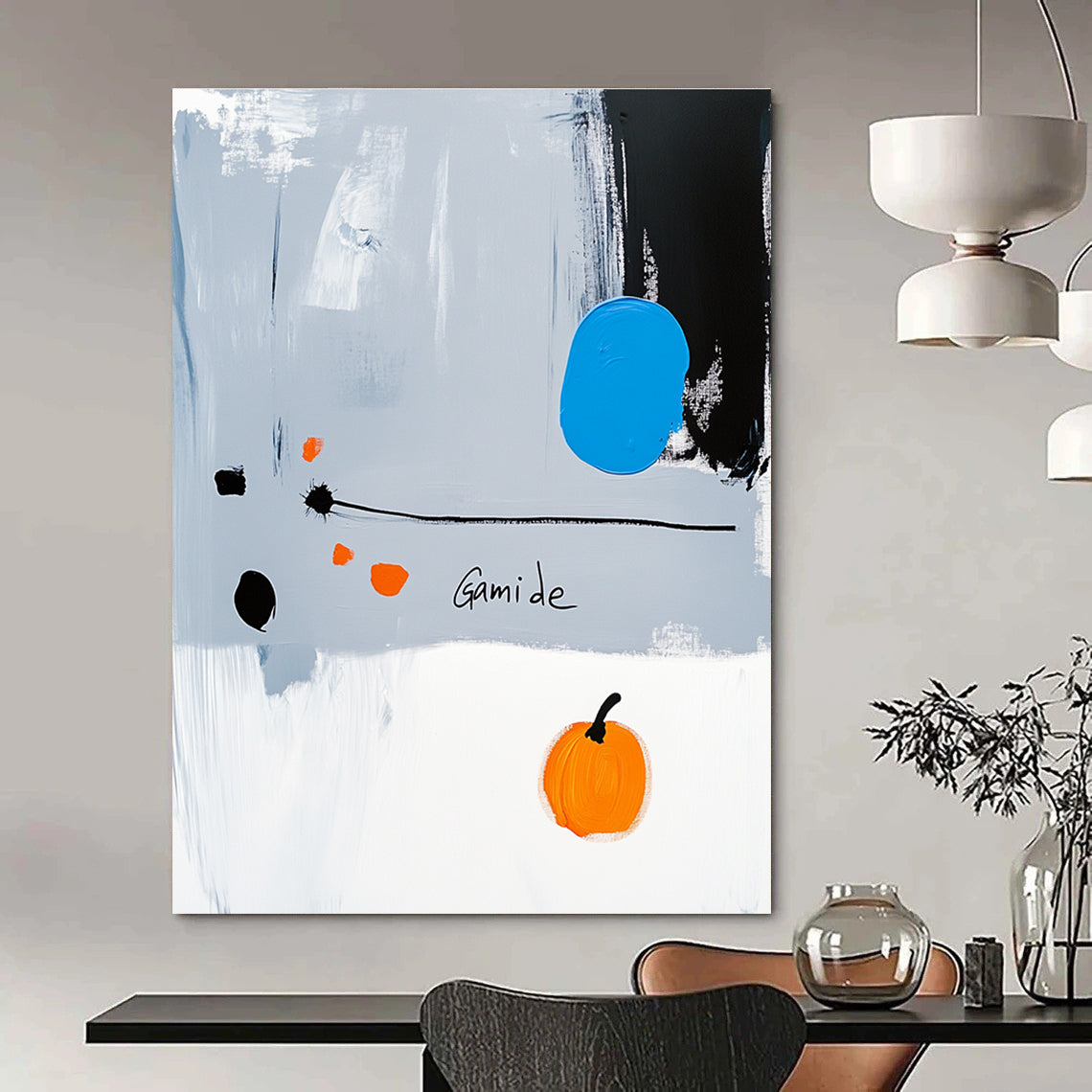 Minimalist "Gamide" for Art - Focused Bookstore & Modern Apartment STSC1073