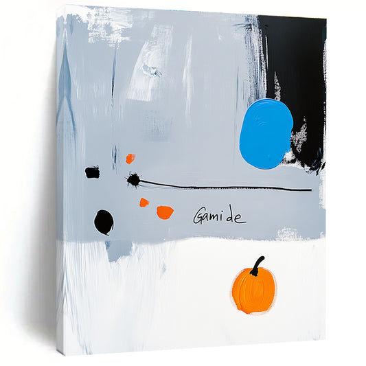 Minimalist "Gamide" for Art - Focused Bookstore & Modern Apartment STSC1073