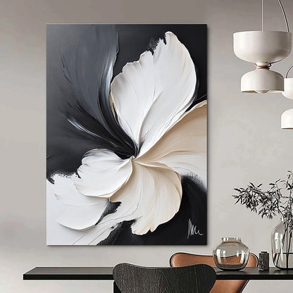 Black and White Flower for Dramatic Entryway & Modern Art Studio STSC514